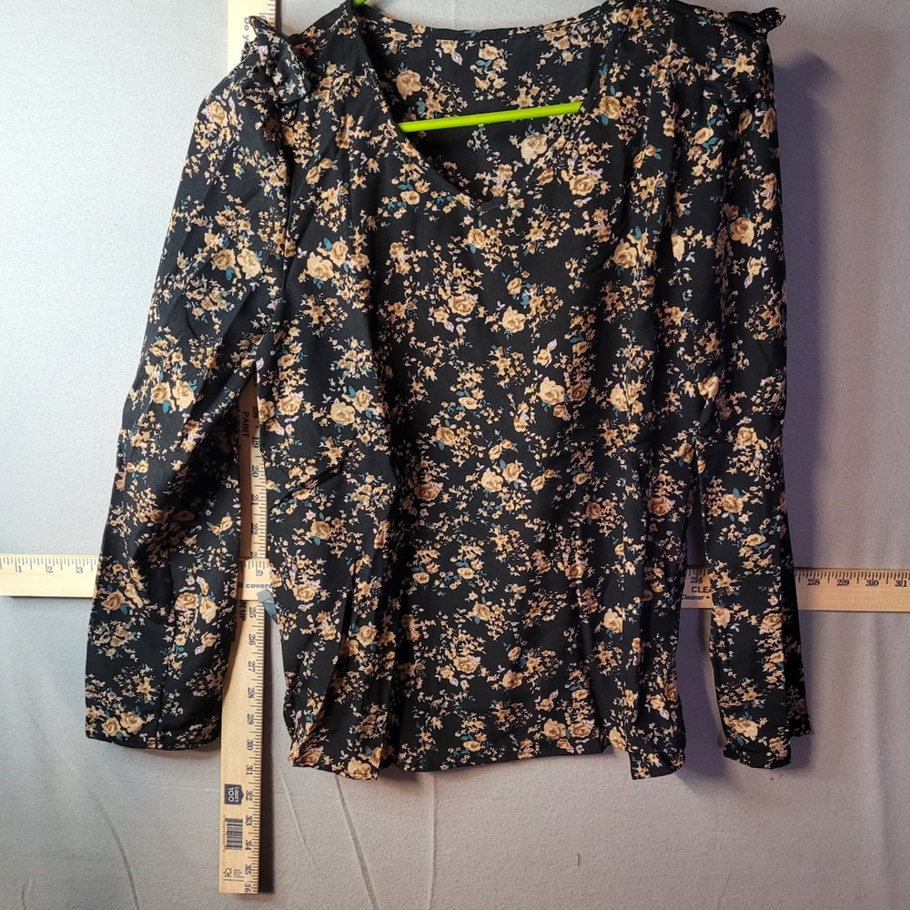 Unbranded Black Floral Ruffle Shoulder V-Neck Long Sleeve Blouse Small